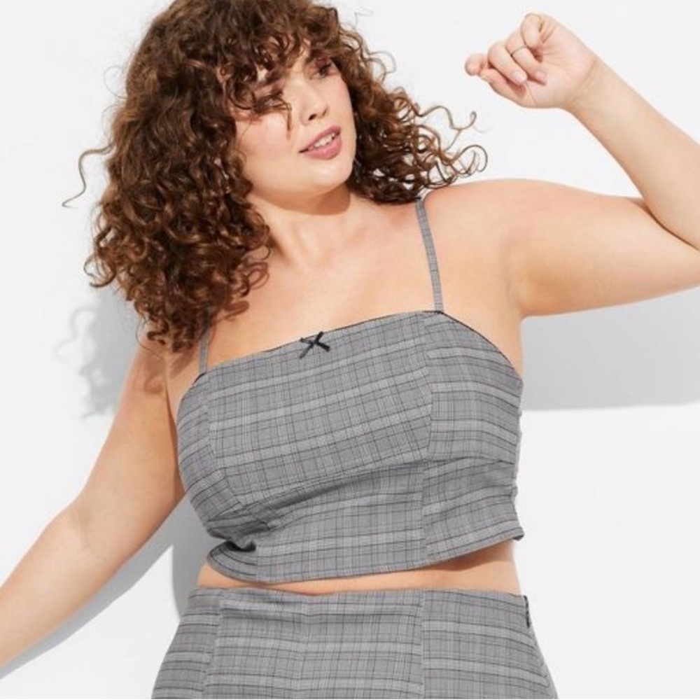NWT Wild Fable XL Gray Crop Top Plaid Print Stretch Smocked Back Grunge